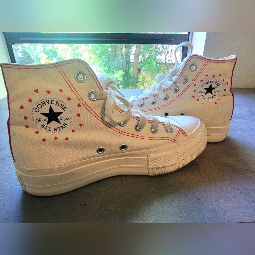Converse Chuck Taylor Heart Printed High Top White Platform Sneakers 6